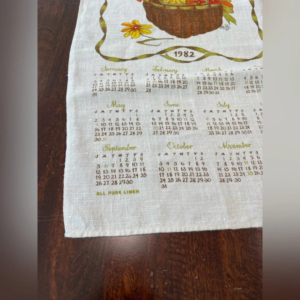 Vtg all pure linen 1982 calendar tea towel wall‎ hanging-kitchen-flower basket
